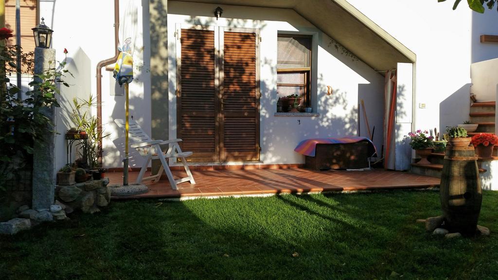 L'Ogliera Appartamenti Dell'Aia Pomonte Exterior foto